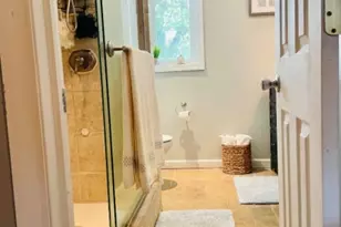 17 Country Club Ln, Elizabeth, NJ 07208 - Photo 7