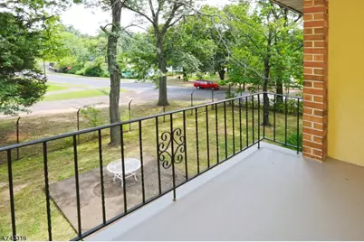 2 Westervelt Pl #C203, Clifton, NJ 07011 - Photo 3