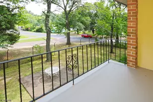 2 Westervelt Pl, Clifton, NJ 07011 - Photo 3