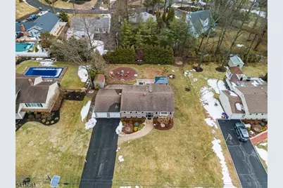 20 Hayward St, Bridgewater, NJ 08805 - Photo 35