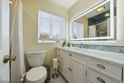 107 Van Dyke Ct, Hillsborough Township, NJ 08844 - Photo 27