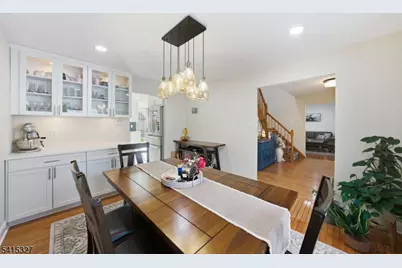 107 Van Dyke Ct, Hillsborough Township, NJ 08844 - Photo 19