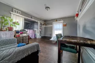 1204 W 3rd St, Plainfield, NJ 07063 - Photo 5