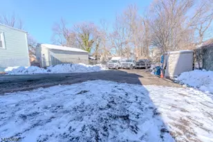 1204 W 3rd St, Plainfield, NJ 07063 - Photo 3