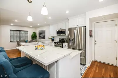 1 Hilltop Pl, Montclair, NJ 07042 - Photo 9