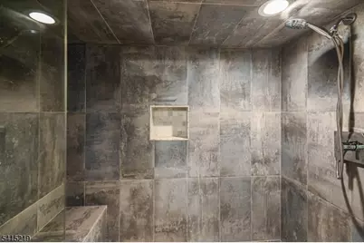 1 Hilltop Pl, Montclair, NJ 07042 - Photo 25