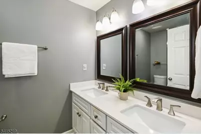 1 Hilltop Pl, Montclair, NJ 07042 - Photo 15