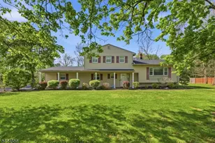 61 Queen Anne Dr, Bernards Township, NJ 07920 - Photo 1