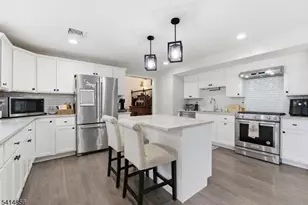 61 Queen Anne Dr, Bernards Township, NJ 07920 - Photo 11