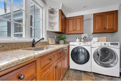 166 Washington Ave, Chatham, NJ 07928 - Photo 17