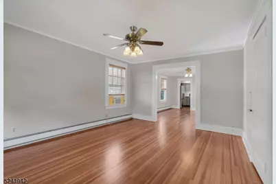 111 Park St #2, Montclair, NJ 07042 - Photo 9