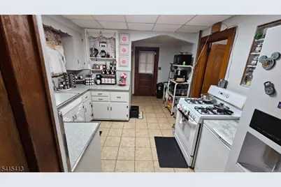213 Vernon Ave, Paterson, NJ 07503 - Photo 13