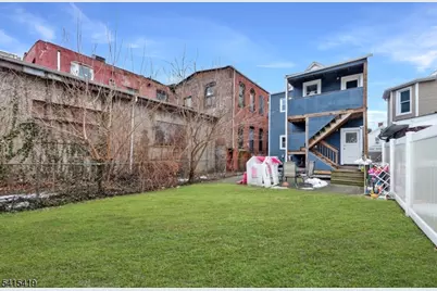 579 Nassau St, City Of Orange Twp., NJ 07050 - Photo 15