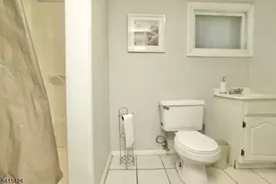 81 Berkeley Ave, Bloomfield, NJ 07003 - Photo 41