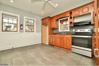 81 Berkeley Ave, Bloomfield, NJ 07003 - Photo 5