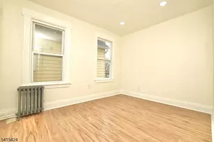 81 Berkeley Ave, Bloomfield, NJ 07003 - Photo 17