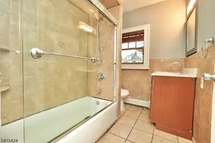 81 Berkeley Ave, Bloomfield, NJ 07003 - Photo 11