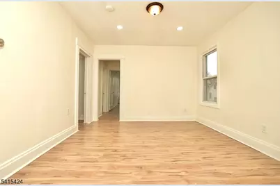 81 Berkeley Ave, Bloomfield, NJ 07003 - Photo 15