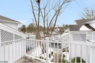 58 Smithfield Ct, Bernards Township, NJ 07920 - Photo 3