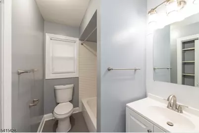 11 Troy Ct, Maplewood, NJ 07040 - Photo 15