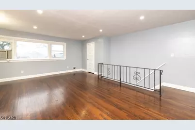 11 Troy Ct, Maplewood, NJ 07040 - Photo 7