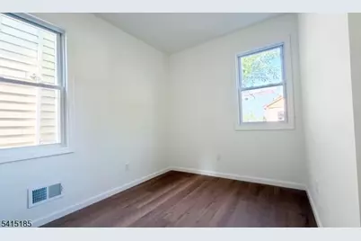 348 Woodside, Newark, NJ 07104 - Photo 3