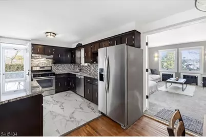 124 Hawthorne Ave, Clifton, NJ 07011 - Photo 11