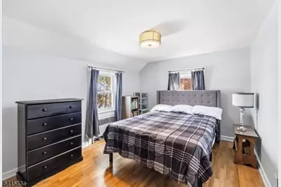 124 Hawthorne Ave, Clifton, NJ 07011 - Photo 21