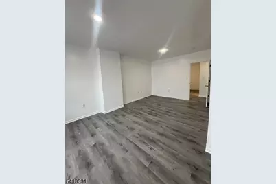 48 1/2 3rd St #2, Newark, NJ 07107 - Photo 9