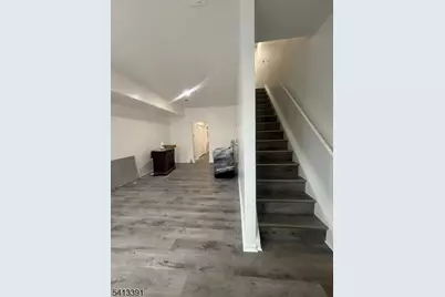 48 1/2 3rd St #2, Newark, NJ 07107 - Photo 3