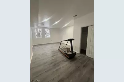 48 1/2 3rd St #2, Newark, NJ 07107 - Photo 17