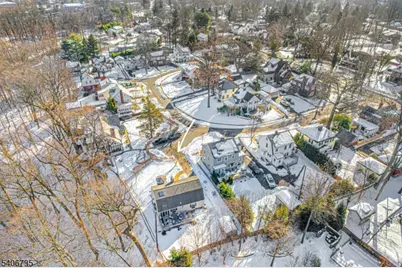 18 Harding Ter, Morristown, NJ 07960 - Photo 31