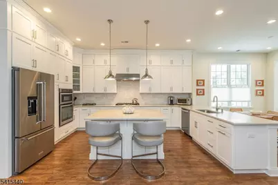 12 Beecher Ln, Mount Olive, NJ 07836 - Photo 5