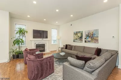 12 Beecher Ln, Mount Olive, NJ 07836 - Photo 3