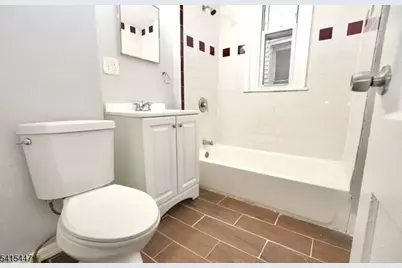 20 Stuyvesant Ave, Newark, NJ 07106 - Photo 7