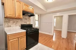 20 Stuyvesant Ave., Newark, NJ 07106 - Photo 9