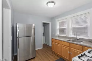 51 Ampere Pkwy, East Orange, NJ 07017 - Photo 13