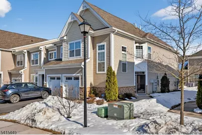 110 Grabowski Dr, Sayreville, NJ 08859 - Photo 27