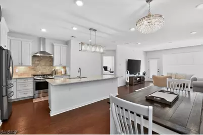 110 Grabowski Dr, Sayreville, NJ 08859 - Photo 3