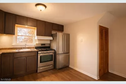 34 Mawhinney Ave, Hawthorne, NJ 07506 - Photo 3