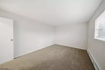 1 Dahnert Park Ln #6, Garfield, NJ 07026 - Photo 7