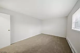 1 Dahnert Park Ln, Garfield, NJ 07026 - Photo 7