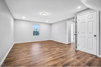 9 Saint James Ave, Pohatcong Township, NJ 08865 - Photo 23