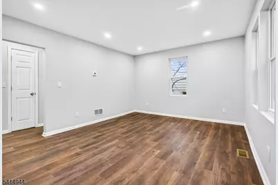 9 Saint James Ave, Pohatcong Township, NJ 08865 - Photo 9