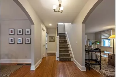 40 Rankin Ave, Bernards Township, NJ 07920 - Photo 5