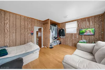 8 Cornell Way, Hopatcong, NJ 07843 - Photo 9