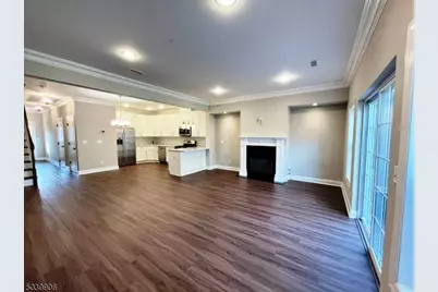 7 N Ridge Cir, East Hanover Township, NJ 07936 - Photo 3