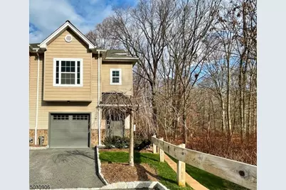 7 N Ridge Cir, East Hanover Township, NJ 07936 - Photo 1