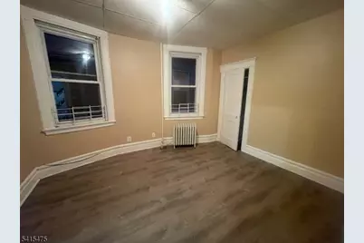 43 Mapes Ave #2L, Newark, NJ 07112 - Photo 5