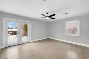 475 Cedar Ln, Paramus, NJ 07652 - Photo 15